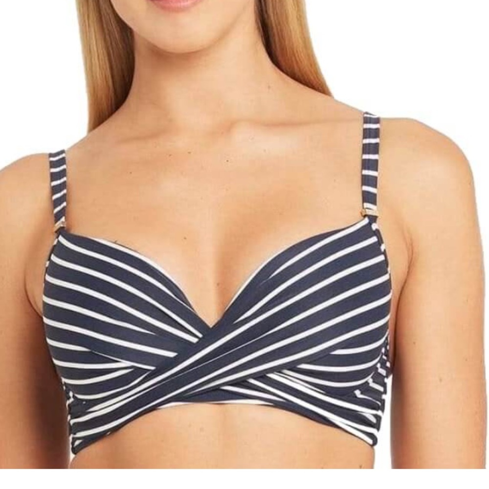 Sea Level Chamarel Cross Front Moulded Underwire Bikini Top - Night Sky